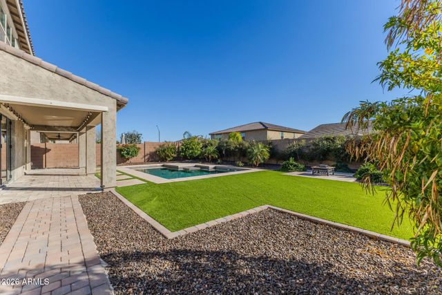 11853 W NADINE Way, Peoria, AZ 85383