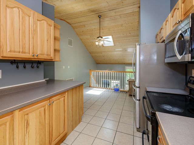 52120 Kern Drive, Three Rivers, MI 49093