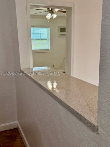 7000 23RD St 42, Miami, FL 33155