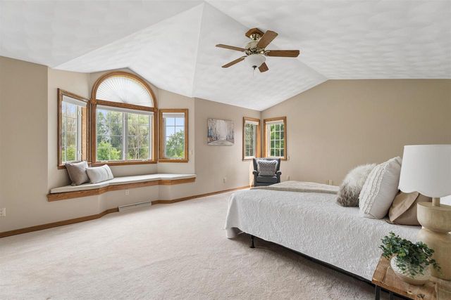 W2880 OAKRIDGE DRIVE, Appleton, WI 54915
