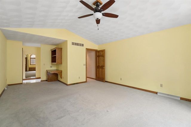 W2880 OAKRIDGE DRIVE, Appleton, WI 54915