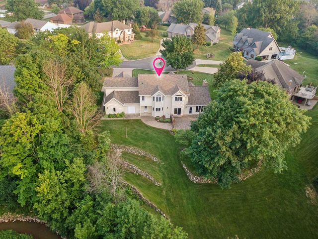 W2880 OAKRIDGE DRIVE, Appleton, WI 54915