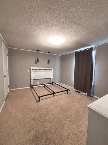 4130 E Zora Street, Webb City, MO 64870