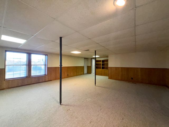 4130 E Zora Street, Webb City, MO 64870