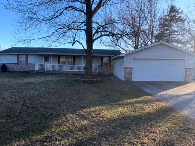 4130 E Zora Street, Webb City, MO 64870