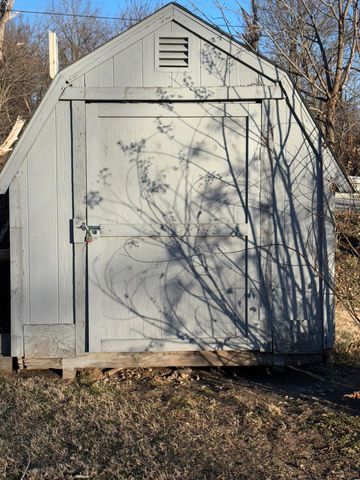 4130 E Zora Street, Webb City, MO 64870