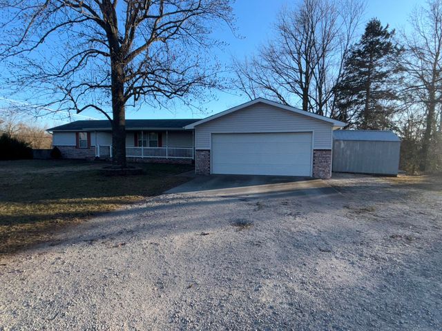 4130 E Zora Street, Webb City, MO 64870