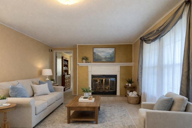 4130 E Zora Street, Webb City, MO 64870