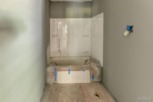 200 Sering Avenue, Alton, IL 62002