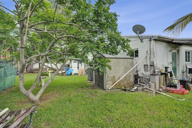 17401 NE 11th Court, Miami, FL 33162