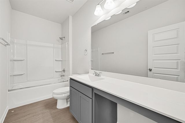 2727 Crested Creek Lane, Richmond, TX 77406