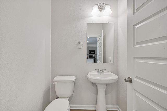 2727 Crested Creek Lane, Richmond, TX 77406