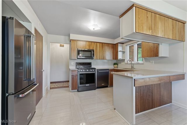 315 Santa Clara Street NW, Canton, OH 44709