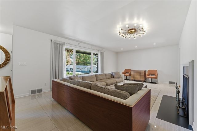 315 Santa Clara Street NW, Canton, OH 44709