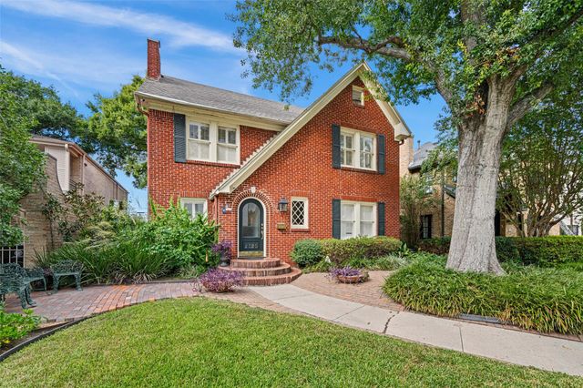 2320 Wroxton Road, Houston, TX 77005