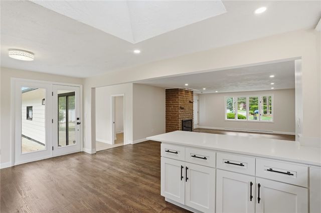 9 Apple Blossom Lane, Coventry, RI 02816