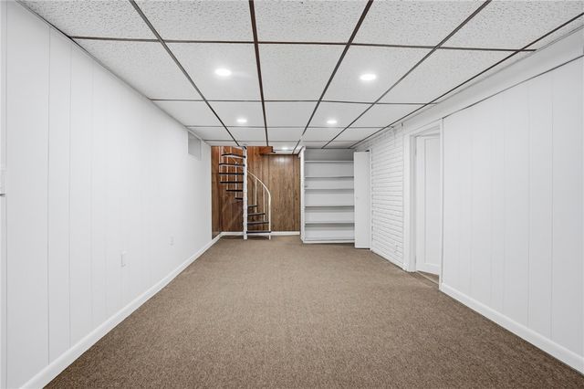 9 Apple Blossom Lane, Coventry, RI 02816