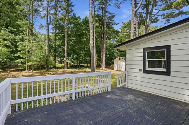 9 Apple Blossom Lane, Coventry, RI 02816