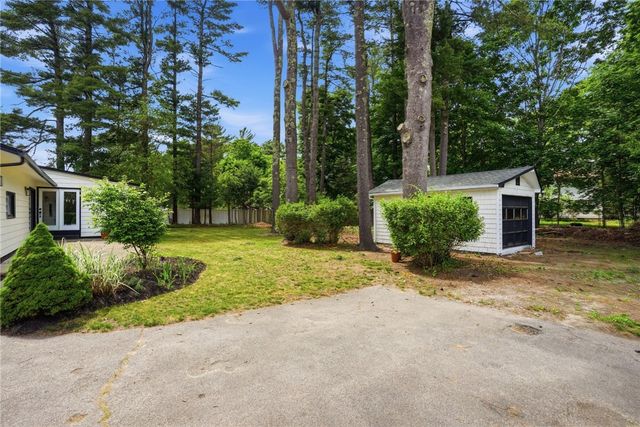 9 Apple Blossom Lane, Coventry, RI 02816