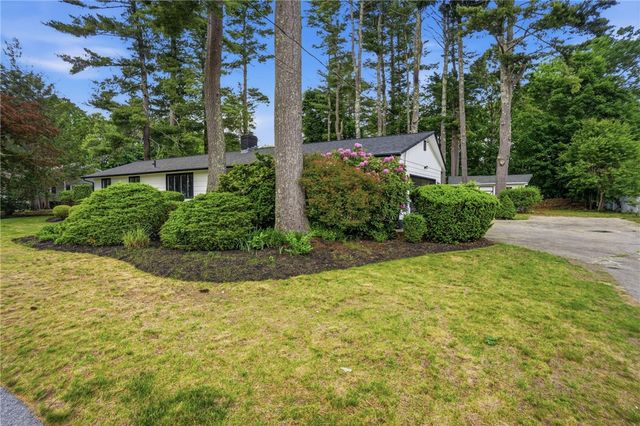 9 Apple Blossom Lane, Coventry, RI 02816