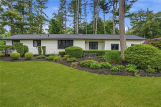 9 Apple Blossom Lane, Coventry, RI 02816