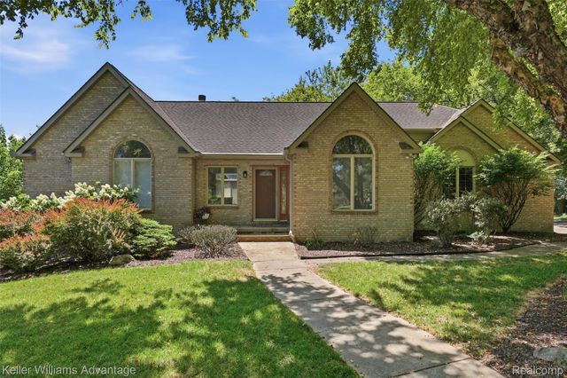 7498 Quail Ridge Drive, Dexter, MI 48130