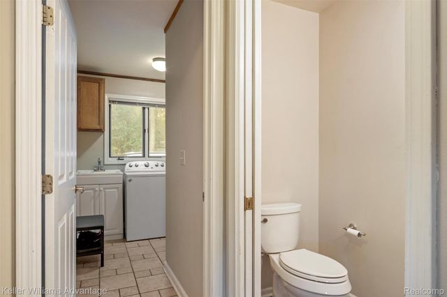 7498 Quail Ridge Drive, Dexter, MI 48130