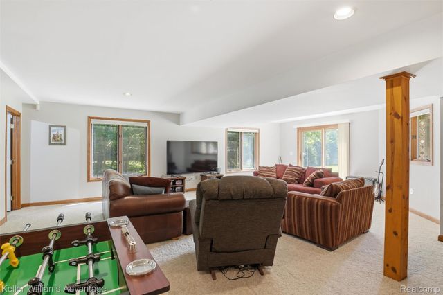 7498 Quail Ridge Drive, Dexter, MI 48130