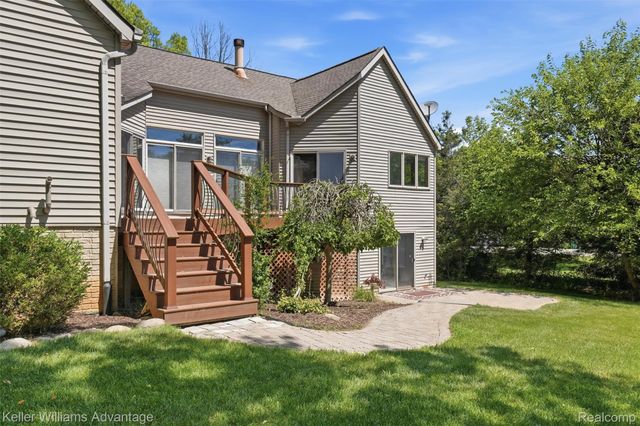 7498 Quail Ridge Drive, Dexter, MI 48130