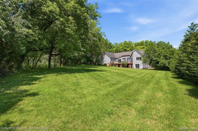 7498 Quail Ridge Drive, Dexter, MI 48130