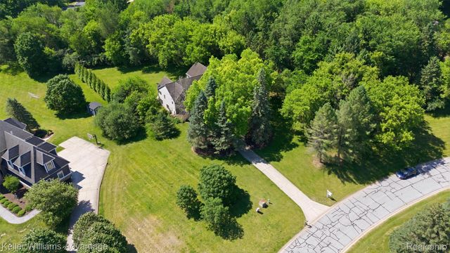 7498 Quail Ridge Drive, Dexter, MI 48130