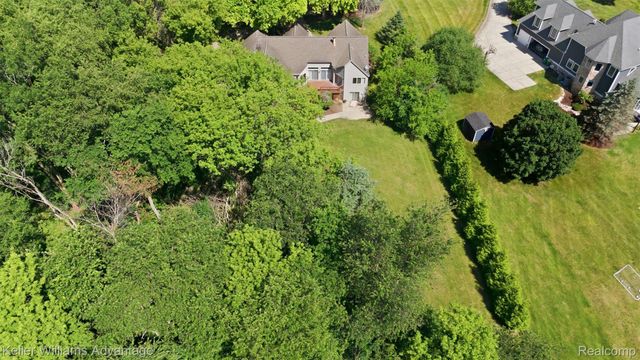 7498 Quail Ridge Drive, Dexter, MI 48130