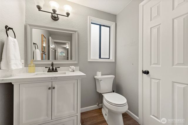 1228 NE Brockman Place, Seattle, WA 98125
