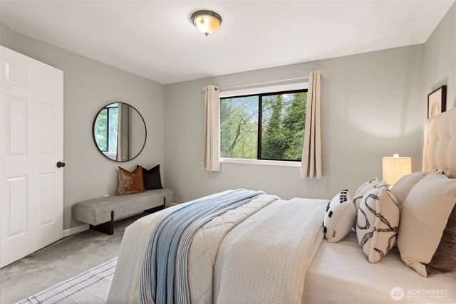 1228 NE Brockman Place, Seattle, WA 98125