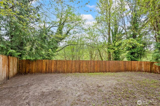 1228 NE Brockman Place, Seattle, WA 98125