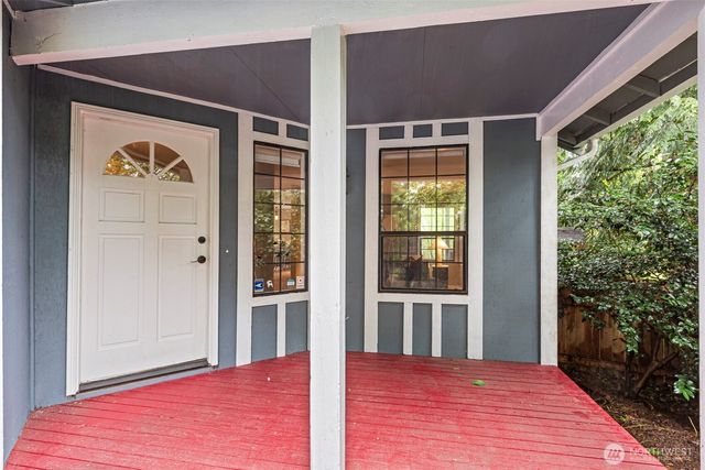 1228 NE Brockman Place, Seattle, WA 98125