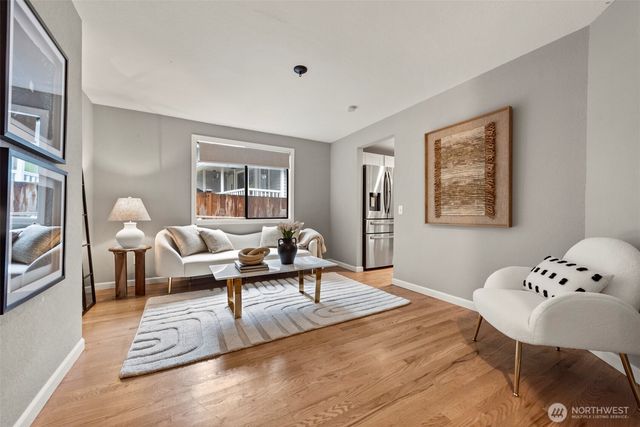 1228 NE Brockman Place, Seattle, WA 98125