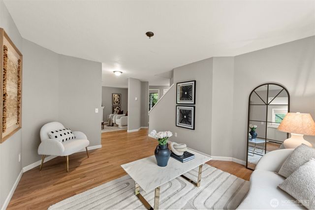 1228 NE Brockman Place, Seattle, WA 98125