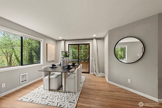 1228 NE Brockman Place, Seattle, WA 98125