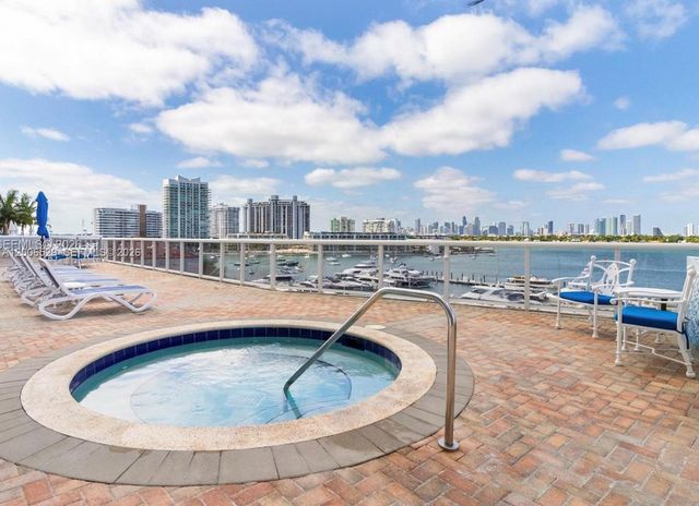 1900 Sunset Harbour Dr 2008, Miami Beach, FL 33139