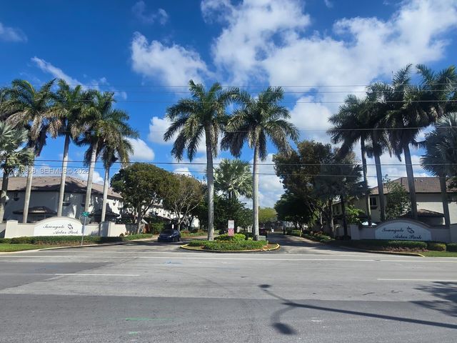 1987 SE 23rd Road, Homestead, FL 33035