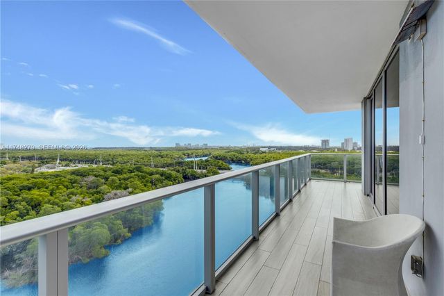 16385 Biscayne Boulevard 1221, North Miami Beach, FL 33160