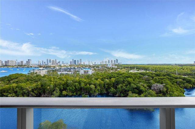 16385 Biscayne Boulevard 1221, North Miami Beach, FL 33160