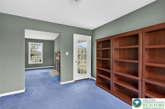 1555 Kumry Road, Milford Twp, PA 18951