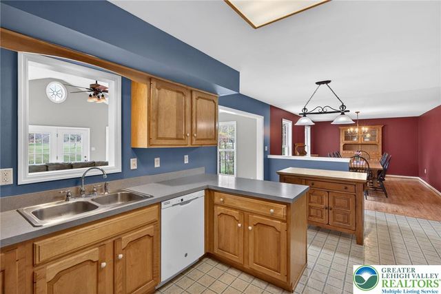 1555 Kumry Road, Milford Twp, PA 18951