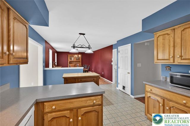 1555 Kumry Road, Milford Twp, PA 18951