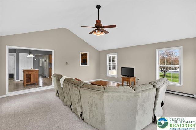 1555 Kumry Road, Milford Twp, PA 18951