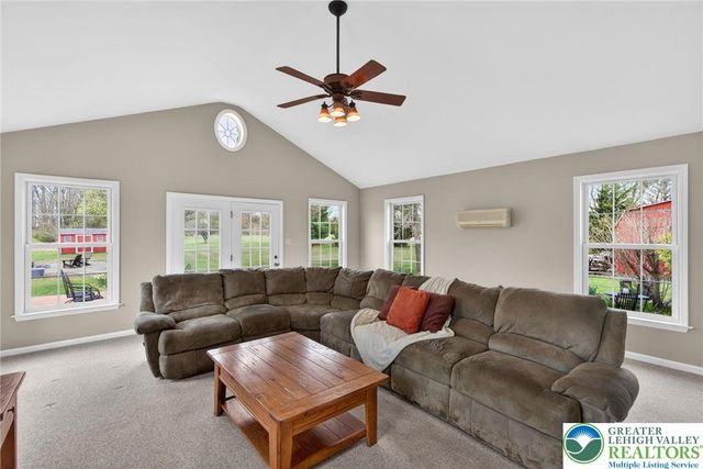 1555 Kumry Road, Milford Twp, PA 18951
