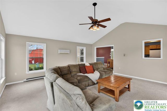 1555 Kumry Road, Milford Twp, PA 18951