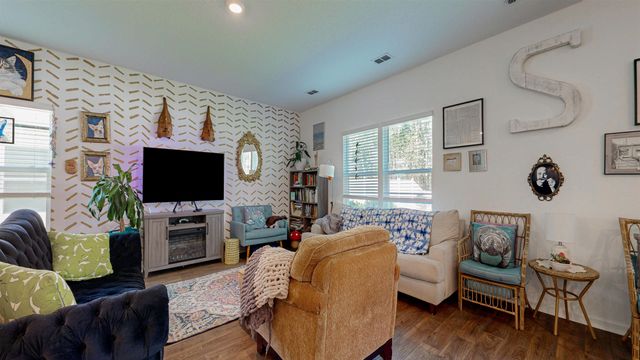 21 Hulett Woods Rd, Palm Coast, FL 32137